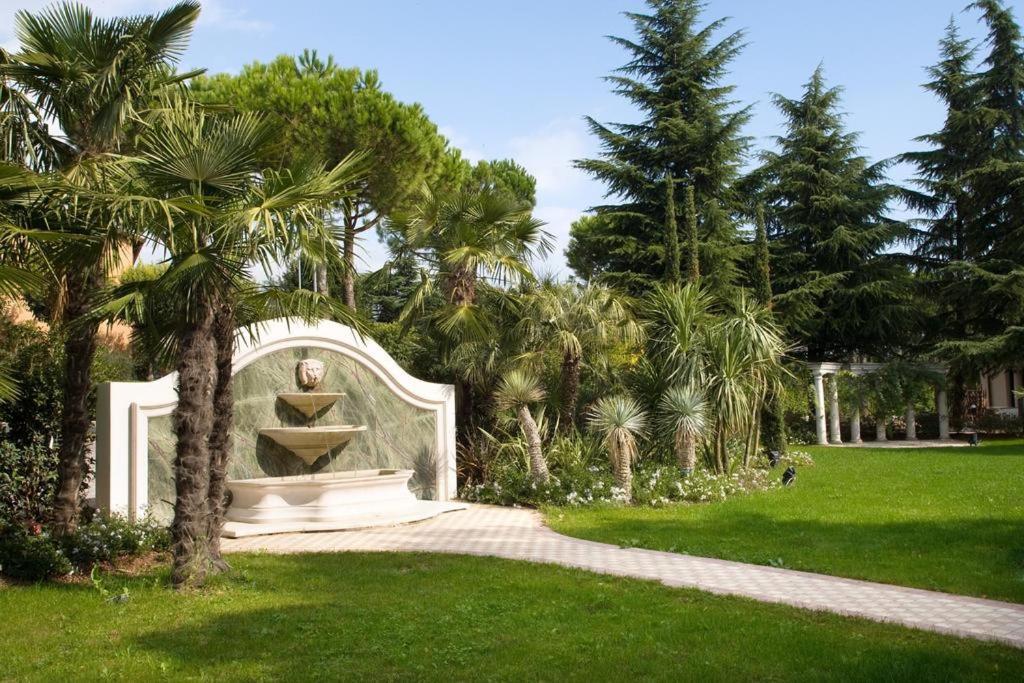 Monastero Resort & Spa Soiano Del Lago Eksteriør billede